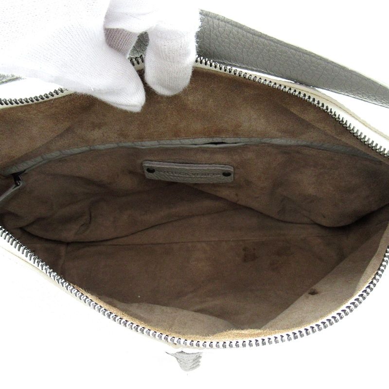 Bottega Veneta Hobo Shoulder Bag Leather White — view 7