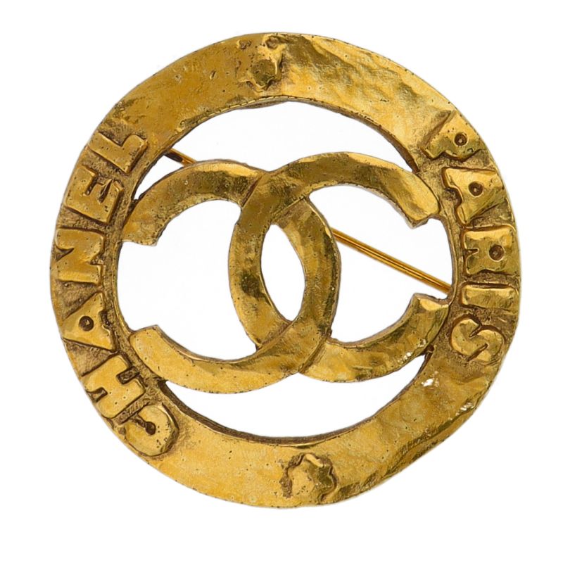 Chanel CC Logo Brooch Brass — view 2