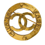 Chanel CC Logo Brooch Brass — view 2