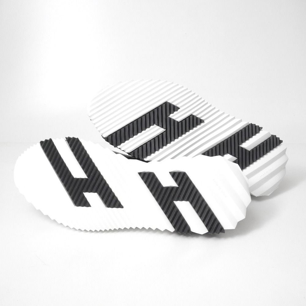 Hermes Pearl Sneakers 43 Logo Different — view 9