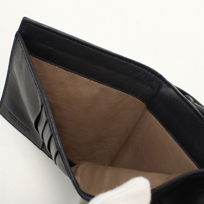 Bottega Veneta Intrecciato Bifold Wallet Lambskin — view 4