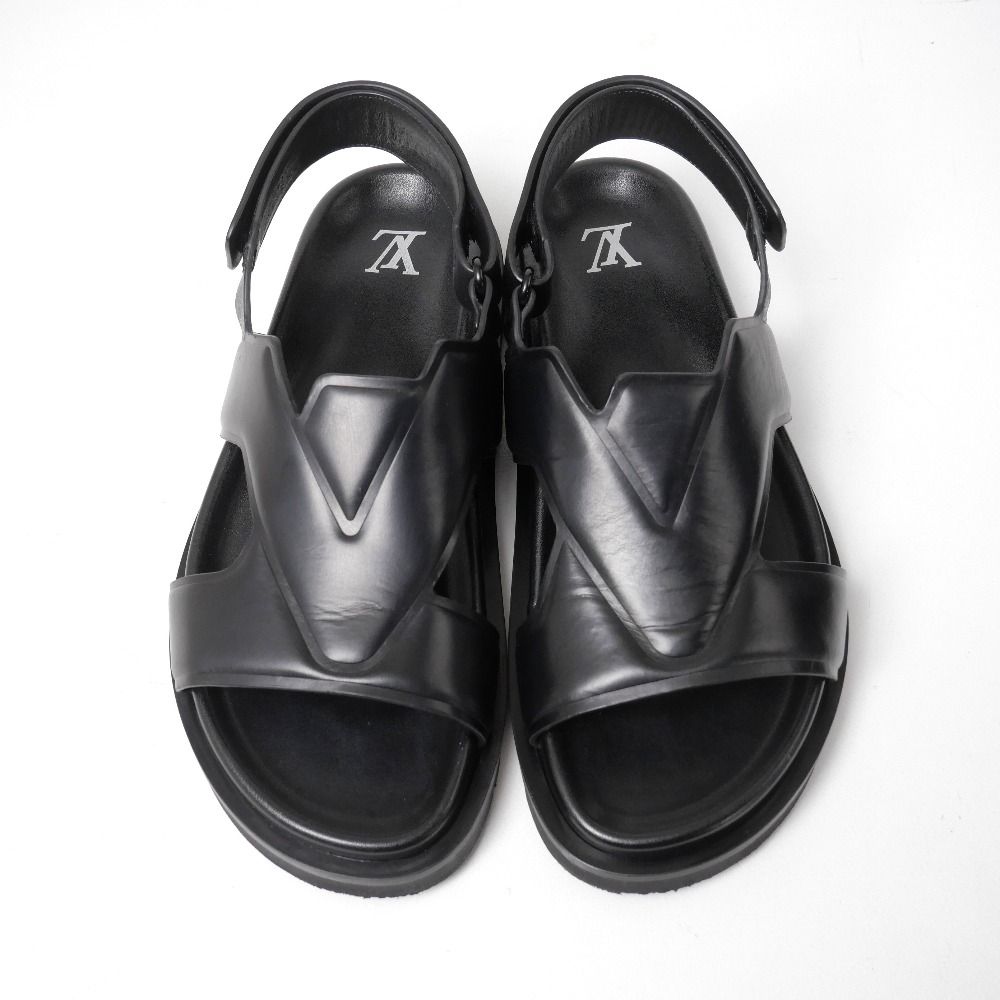 Louis Vuitton LV Oasis Sandals 7 LV Logo Back Strap — view 4