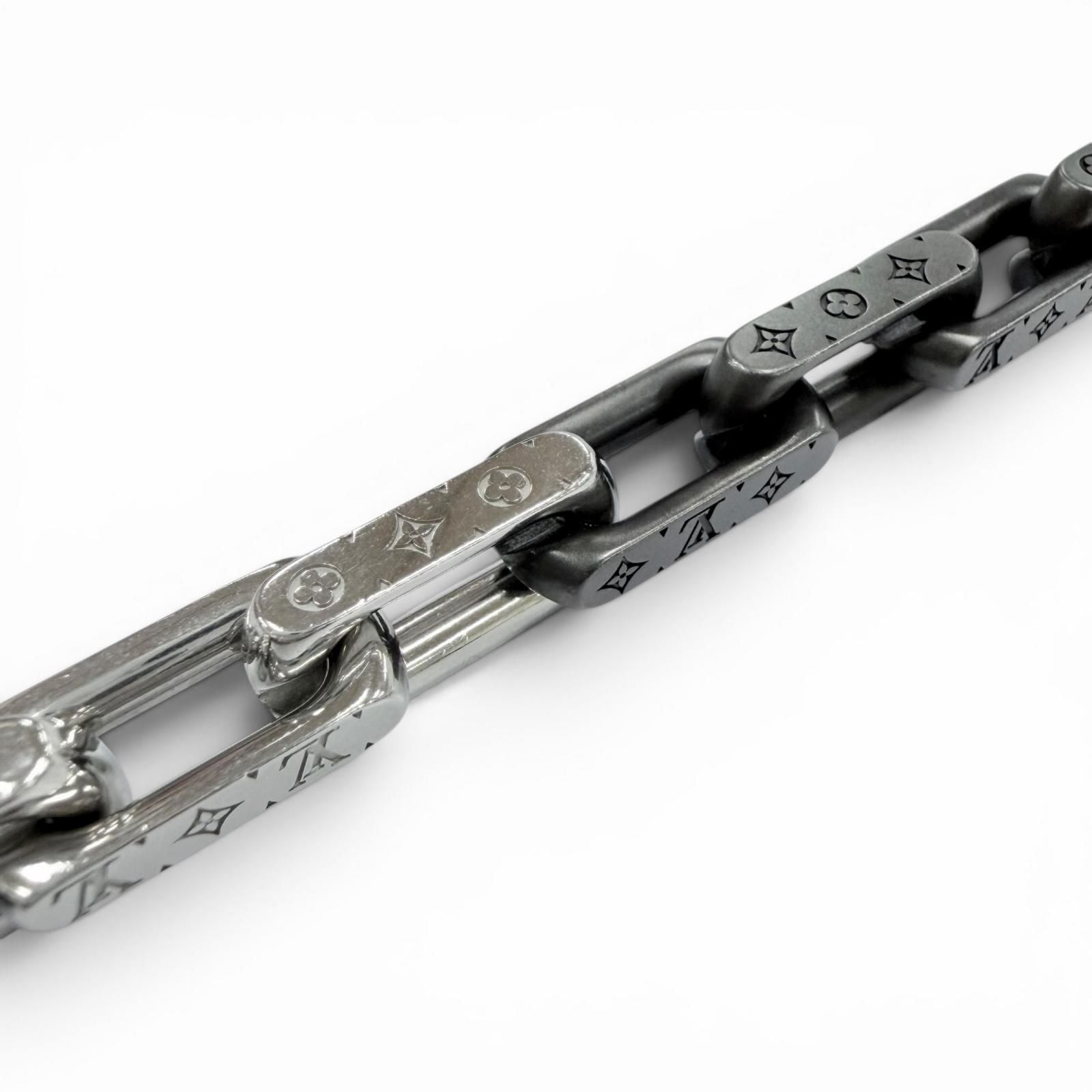 Louis Vuitton Bracelet Monogram Chain Wrist Circumference 19 cm Silver Black — view 5