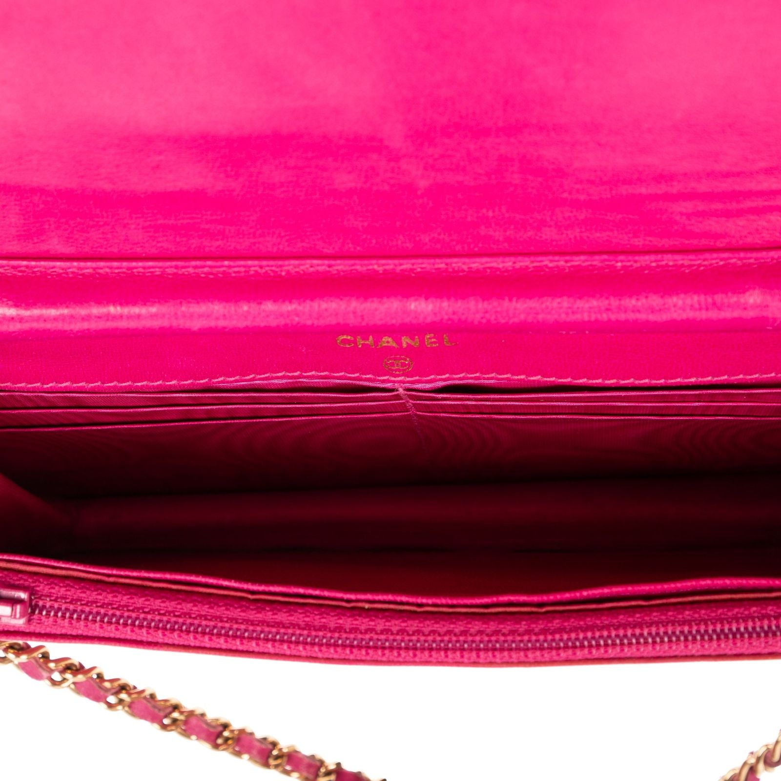 Chanel Timeless Chain Wallet Fuchsia Caviar Leather Shoulder — view 8