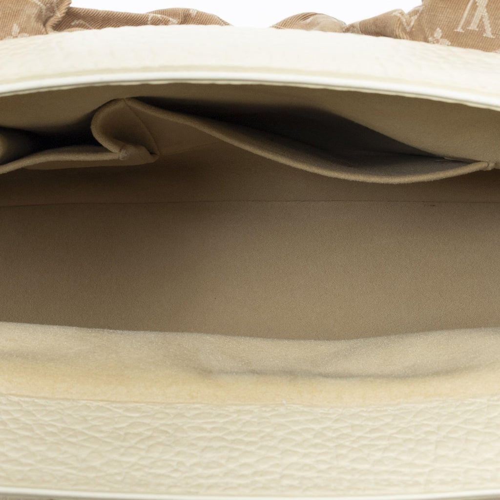 Louis Vuitton Trapeze Beige White Monogram Minilin Messenger — view 9