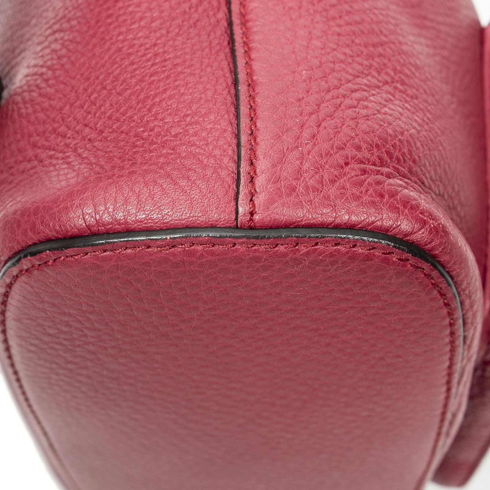 Gucci Bamboo Backpack Tassel Fuchsia Grain Calf Skin Leather — view 7