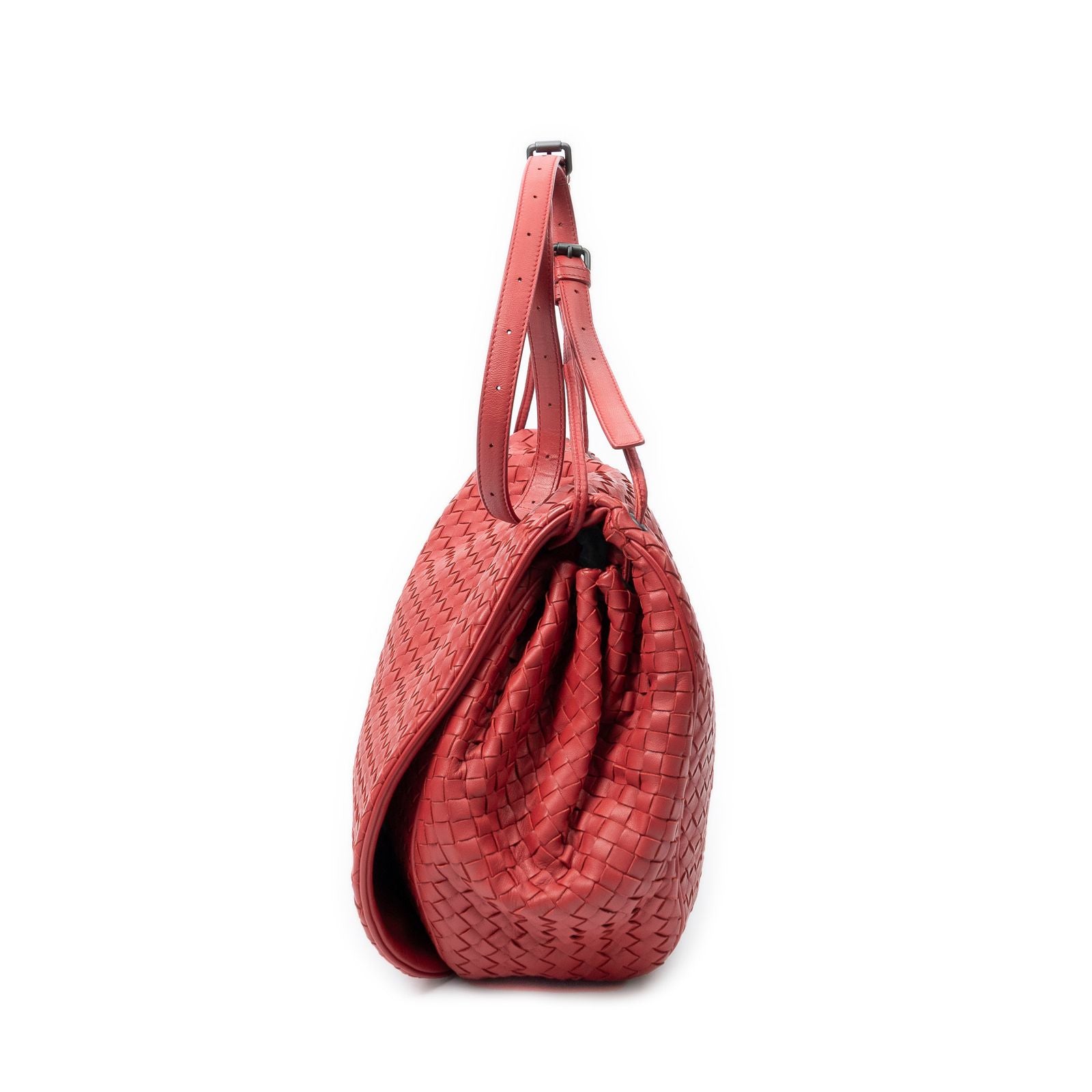 Bottega Veneta Drawstring Flap Messenger Bag Red Intrecciato Leather — view 3