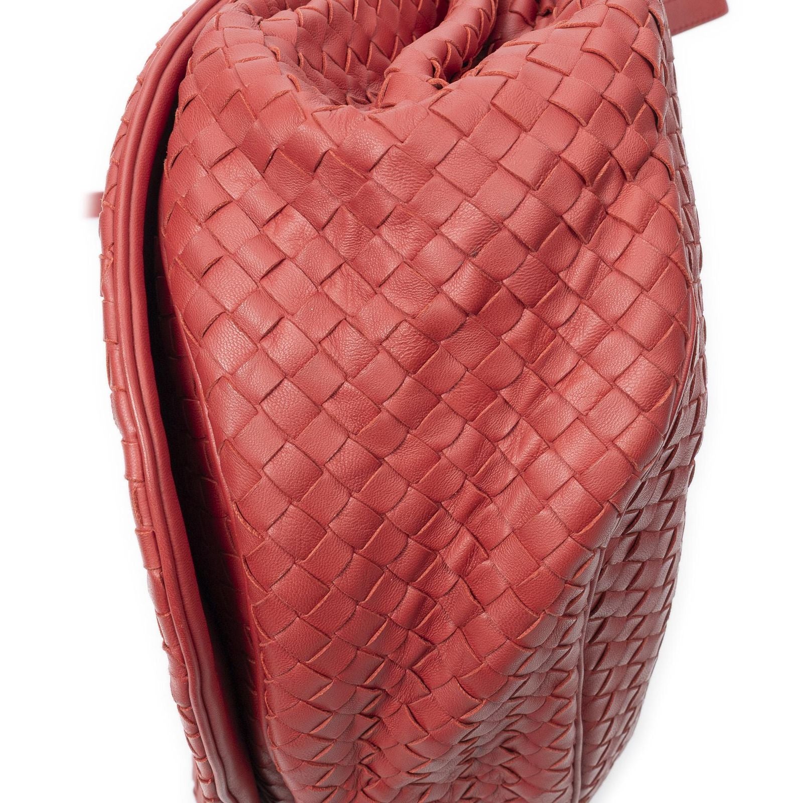 Bottega Veneta Drawstring Flap Messenger Bag Red Intrecciato Leather — view 7