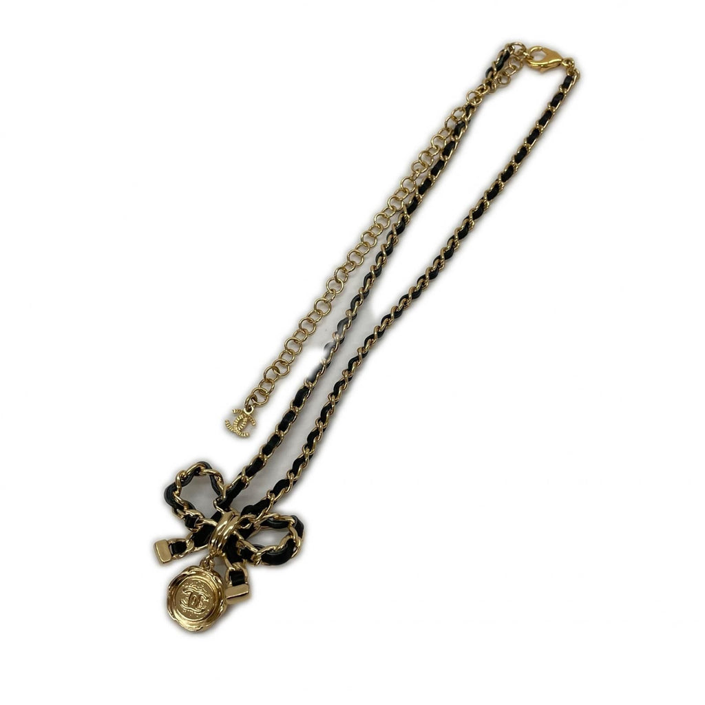 Chanel Leather Ribbon Necklace Metiers D'art Black — view 4