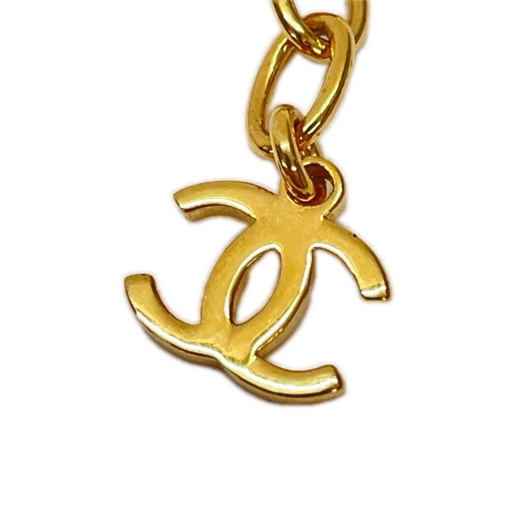 Chanel CC Logo Heart Necklace Rhinestone 23c Gold — view 8