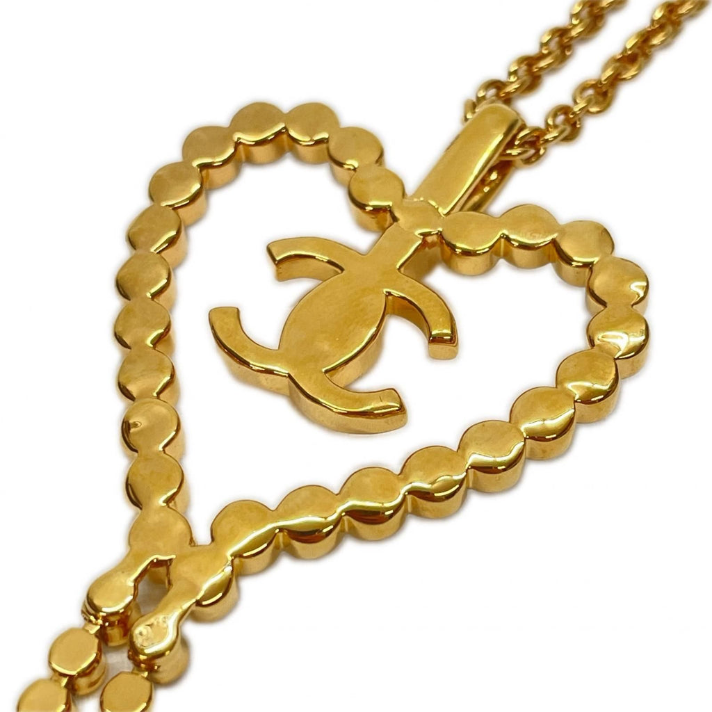 Chanel CC Logo Heart Necklace Rhinestone 23c Gold — view 6