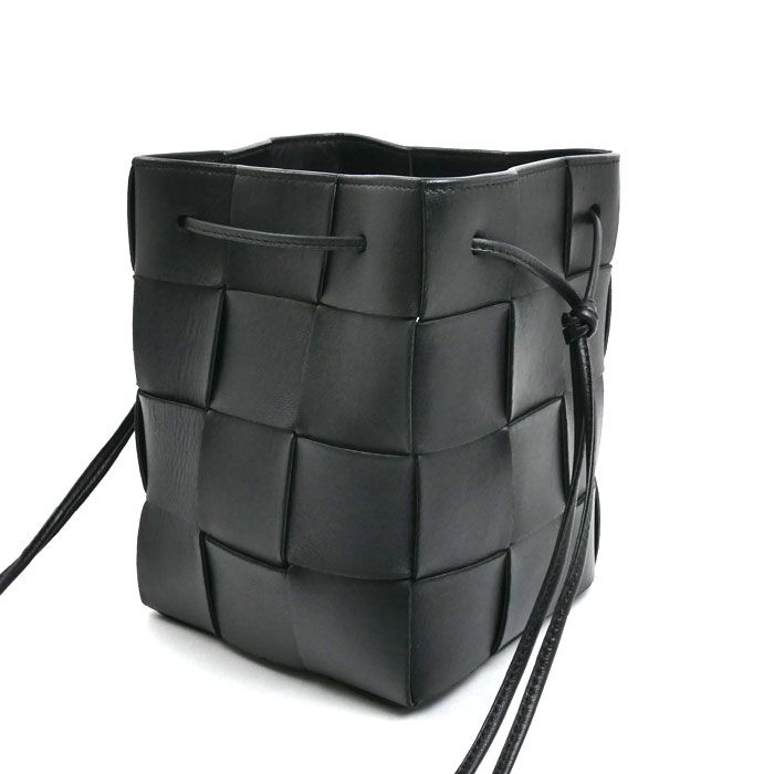 Bottega Veneta Maxi Intrecciato Cassette Small Cross Belt Bag Black — view 2