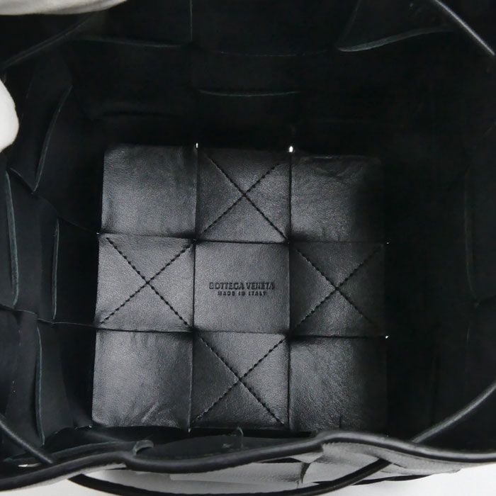 Bottega Veneta Maxi Intrecciato Cassette Small Cross Belt Bag Black — view 4