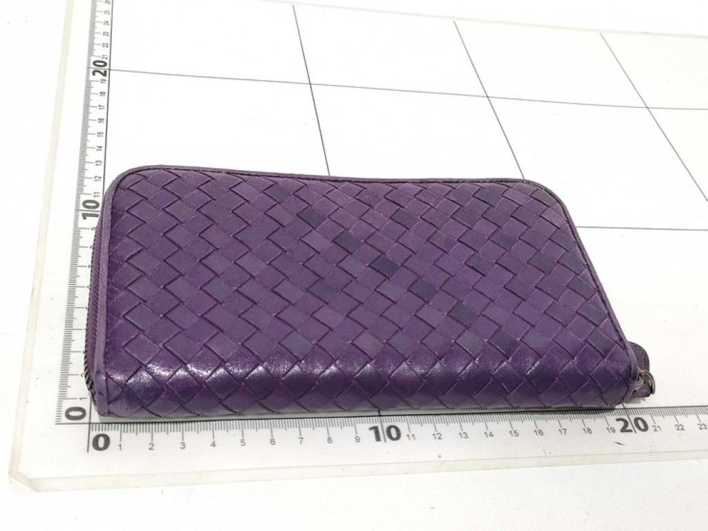 Bottega Veneta Wallet Intrecciato Purple Leather Zip Around — view 2