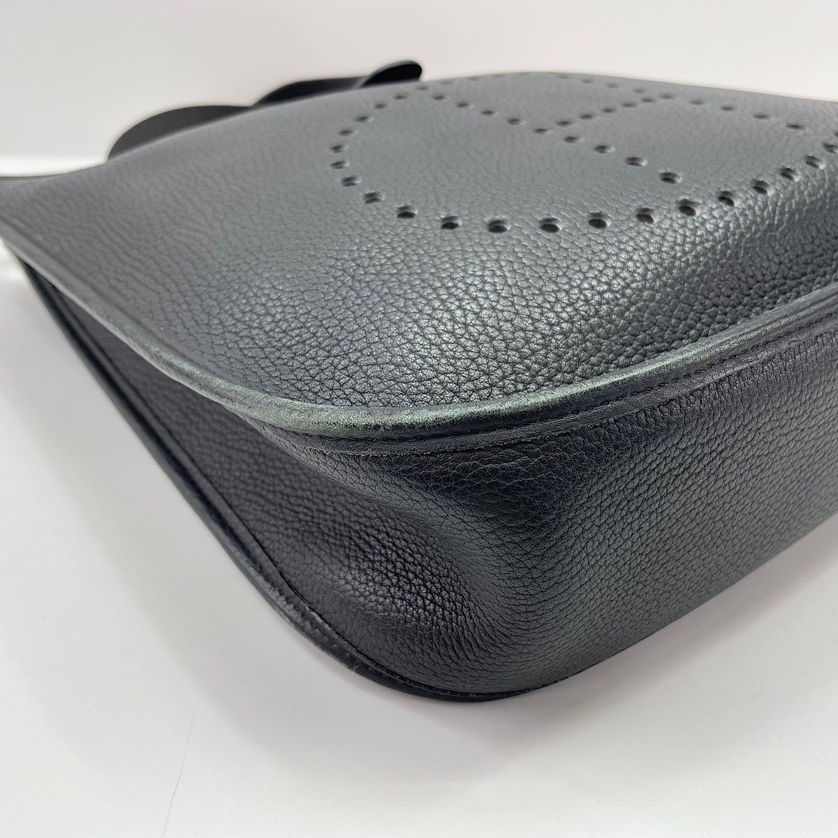 Hermes Shoulder Bag Evelyne — view 7