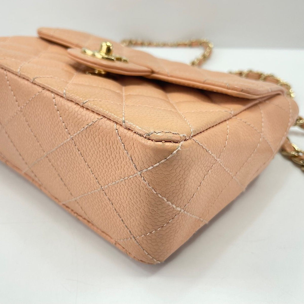 Chanel Shoulder Bag Mini Quilted — view 9