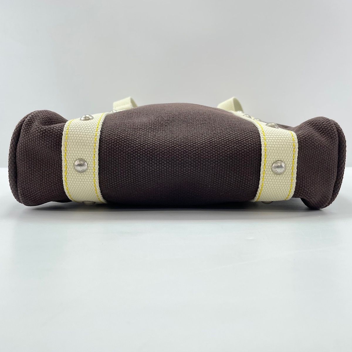 Louis Vuitton Tote Cabas MM — view 7