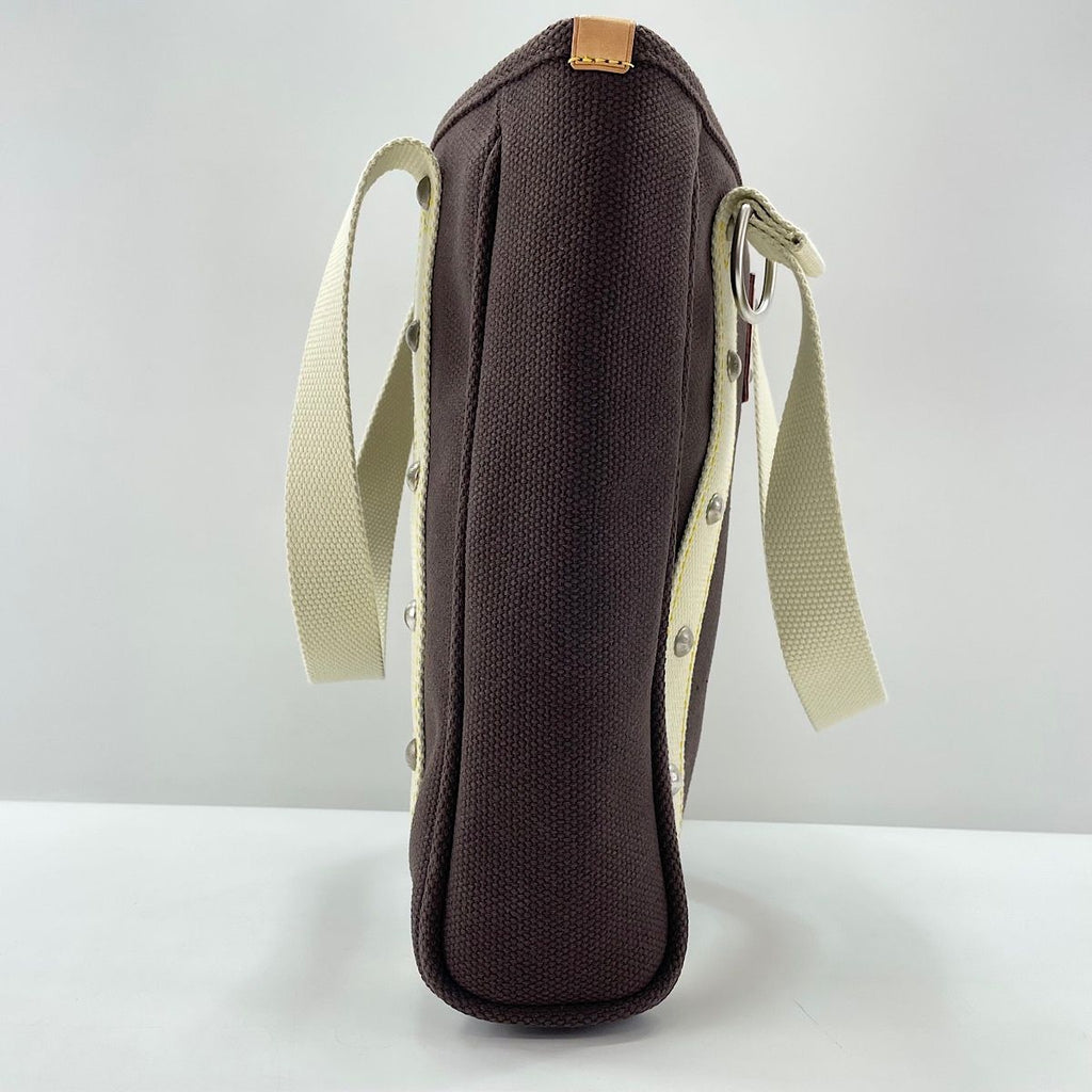 Louis Vuitton Tote Cabas MM — view 6