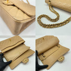 Chanel Shoulder Bag Quilted 25 — view 9