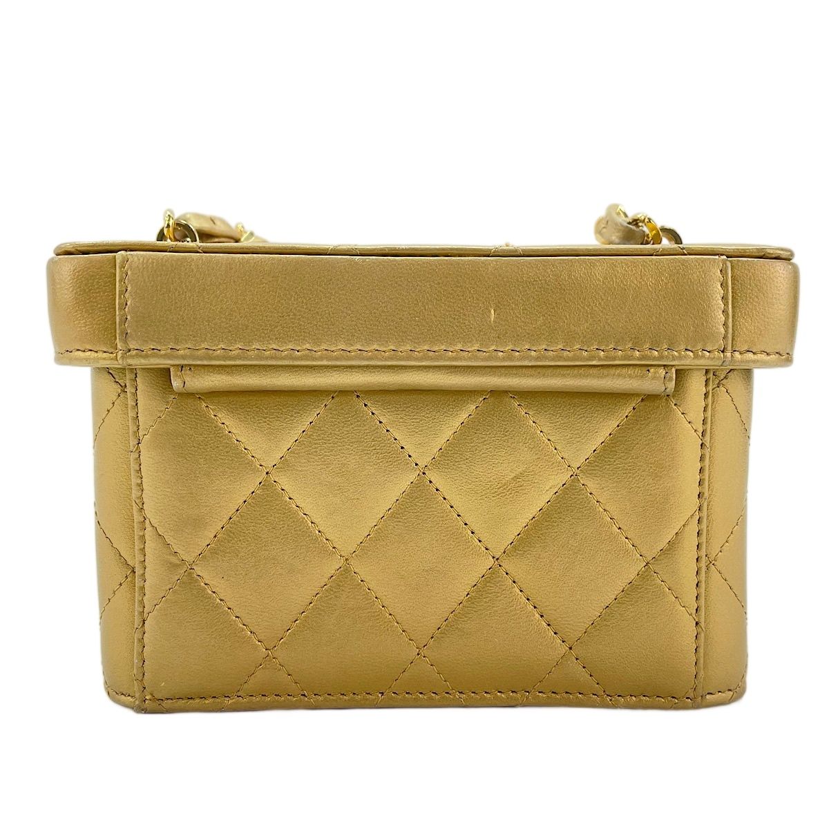 Chanel Shoulder Bag Quilted — view 3