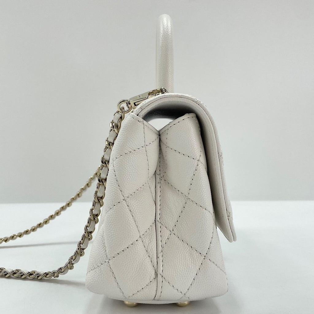Chanel Handbag Coco Handle — view 6