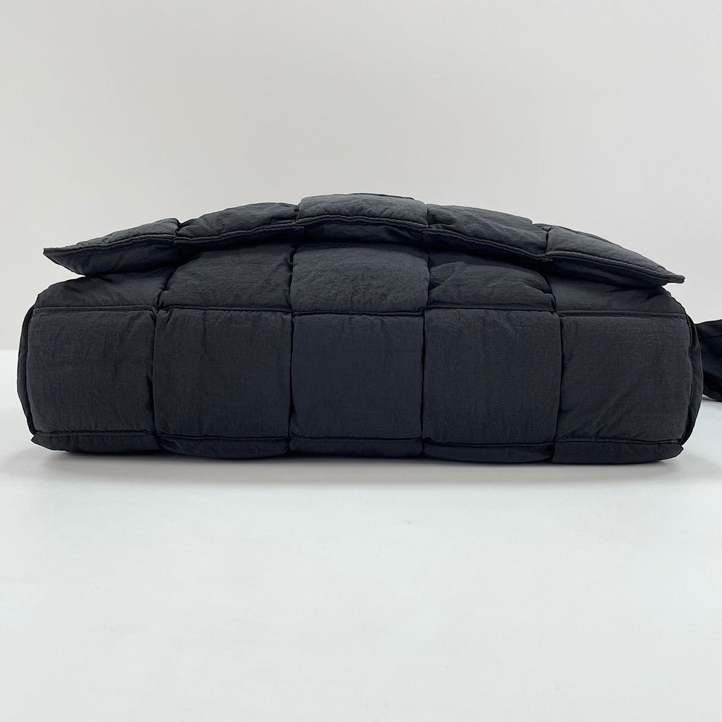 Bottega Veneta Shoulder Bag Padded Tech Cassette — view 7