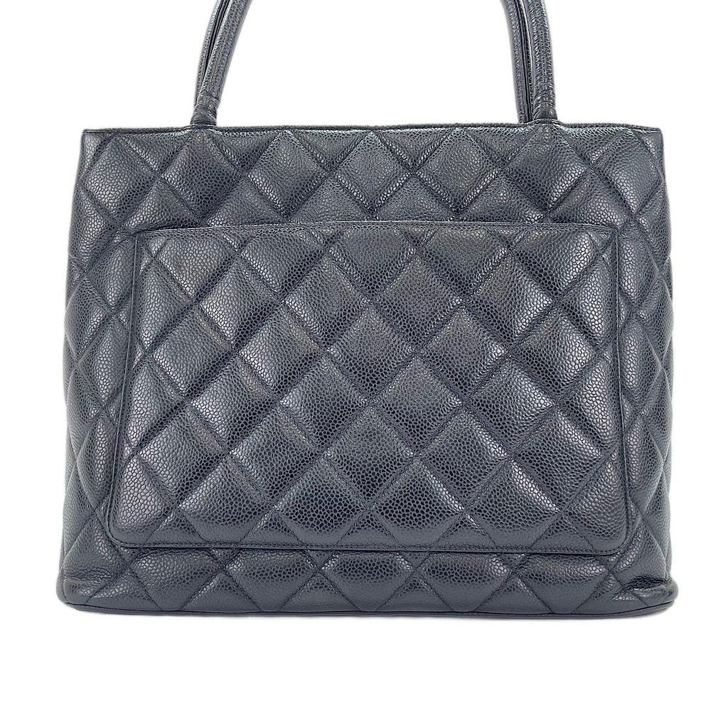 Chanel Tote Reissue Black — view 3