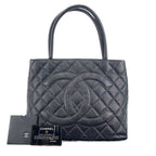 Chanel Tote Reissue Black