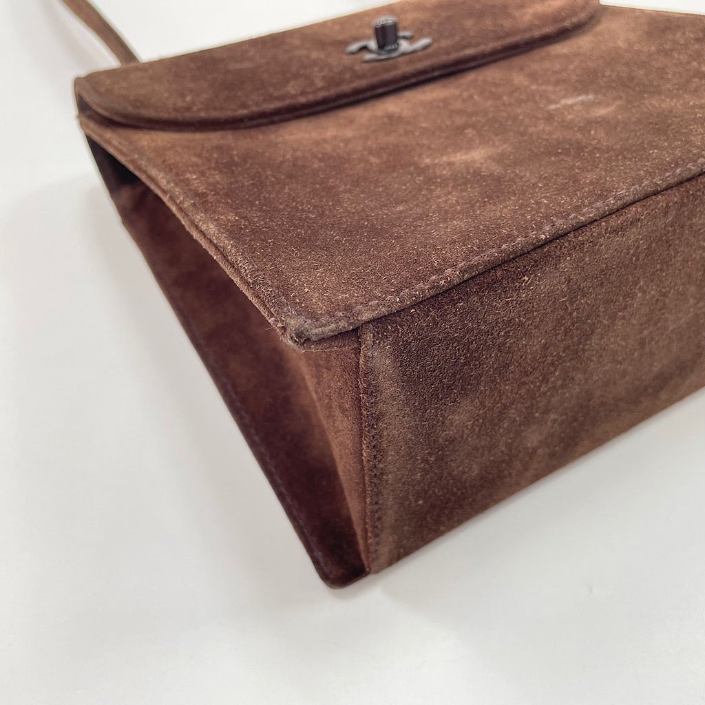 Chanel Shoulder Bag Brown — view 7