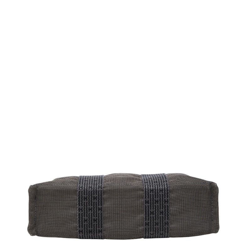 Hermes Her Line Tote PM Gray Canvas — view 3