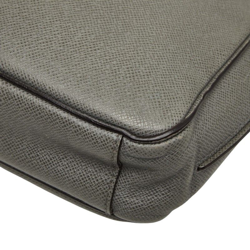 Louis Vuitton Taiga Roman PM Crossbody Shoulder Bag Glacier Gray Leather — view 6