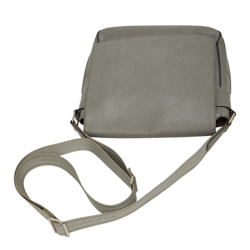 Louis Vuitton Taiga Roman PM Crossbody Shoulder Bag Glacier Gray Leather — view 8