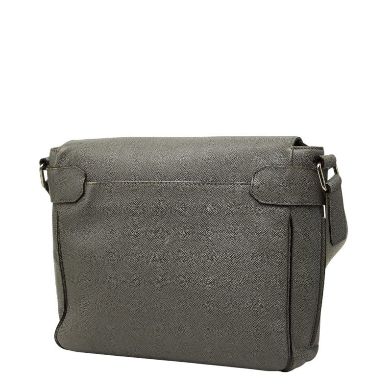 Louis Vuitton Taiga Roman PM Crossbody Shoulder Bag Glacier Gray Leather — view 2
