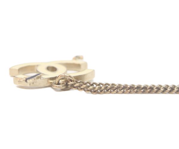 Chanel Enamel Ivory CC Logo Arrow Necklace — view 7