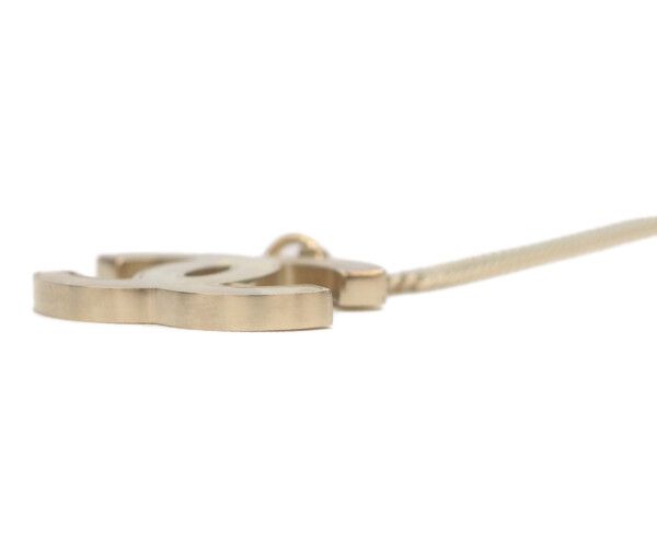 Chanel Ivory Resin CC Logo Necklace — view 5