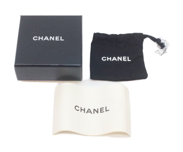 Chanel CC Logo Lion Pearl Hoop Earrings — view 6