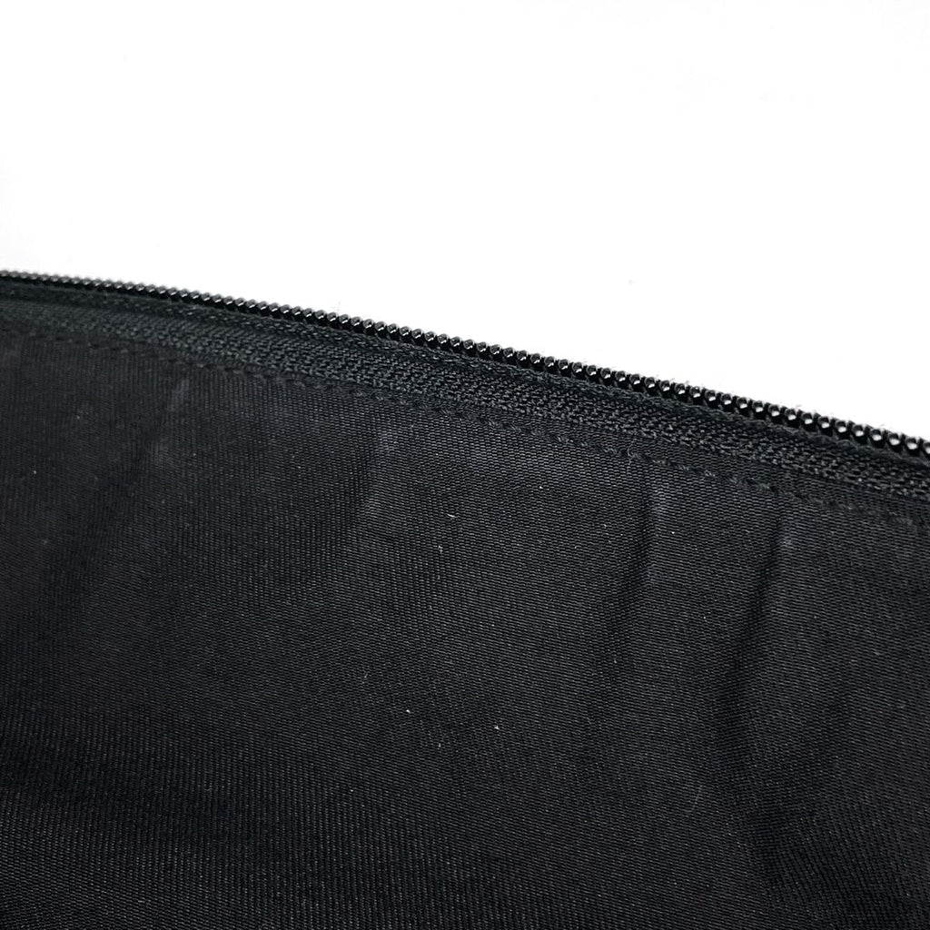 Gucci GG Pattern Shoulder Bag Nylon Black — view 9