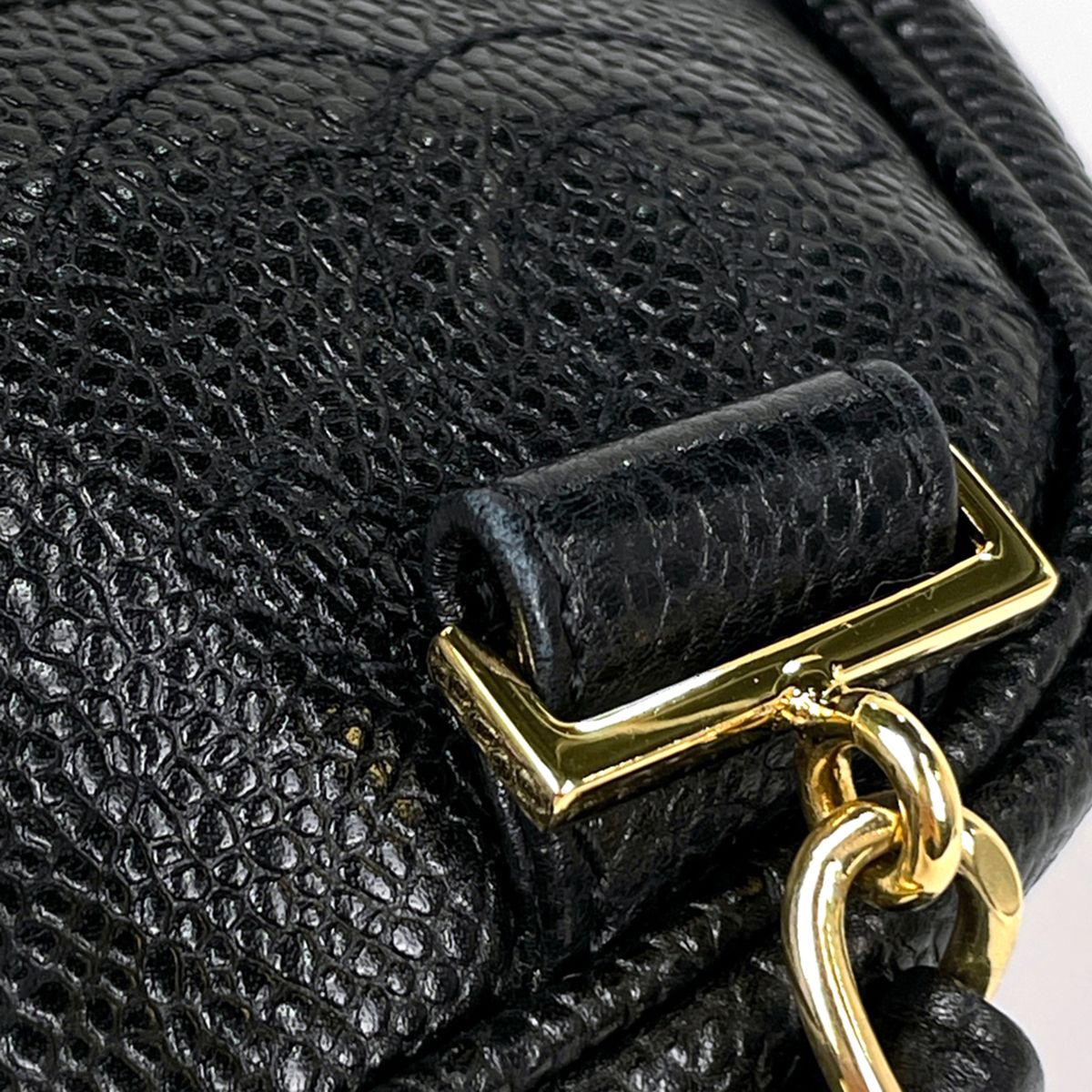 Chanel Triple CC Logo Backpack Caviar Leather Black — view 5