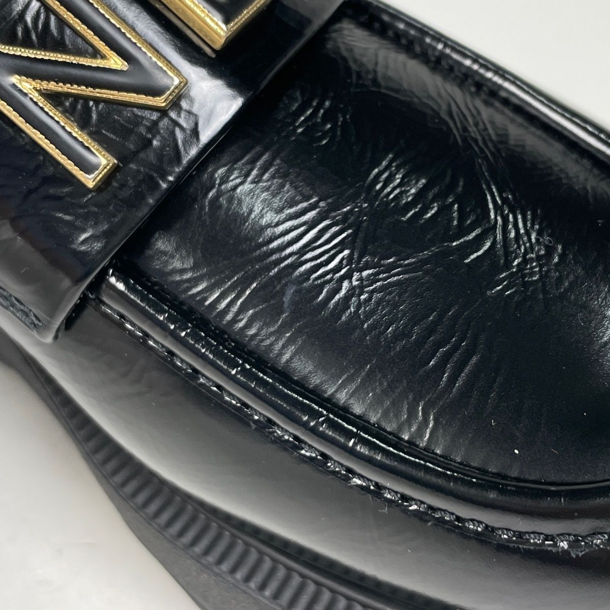 Chanel CC Logo Loafers Platform Shoes Leather Black — view 6