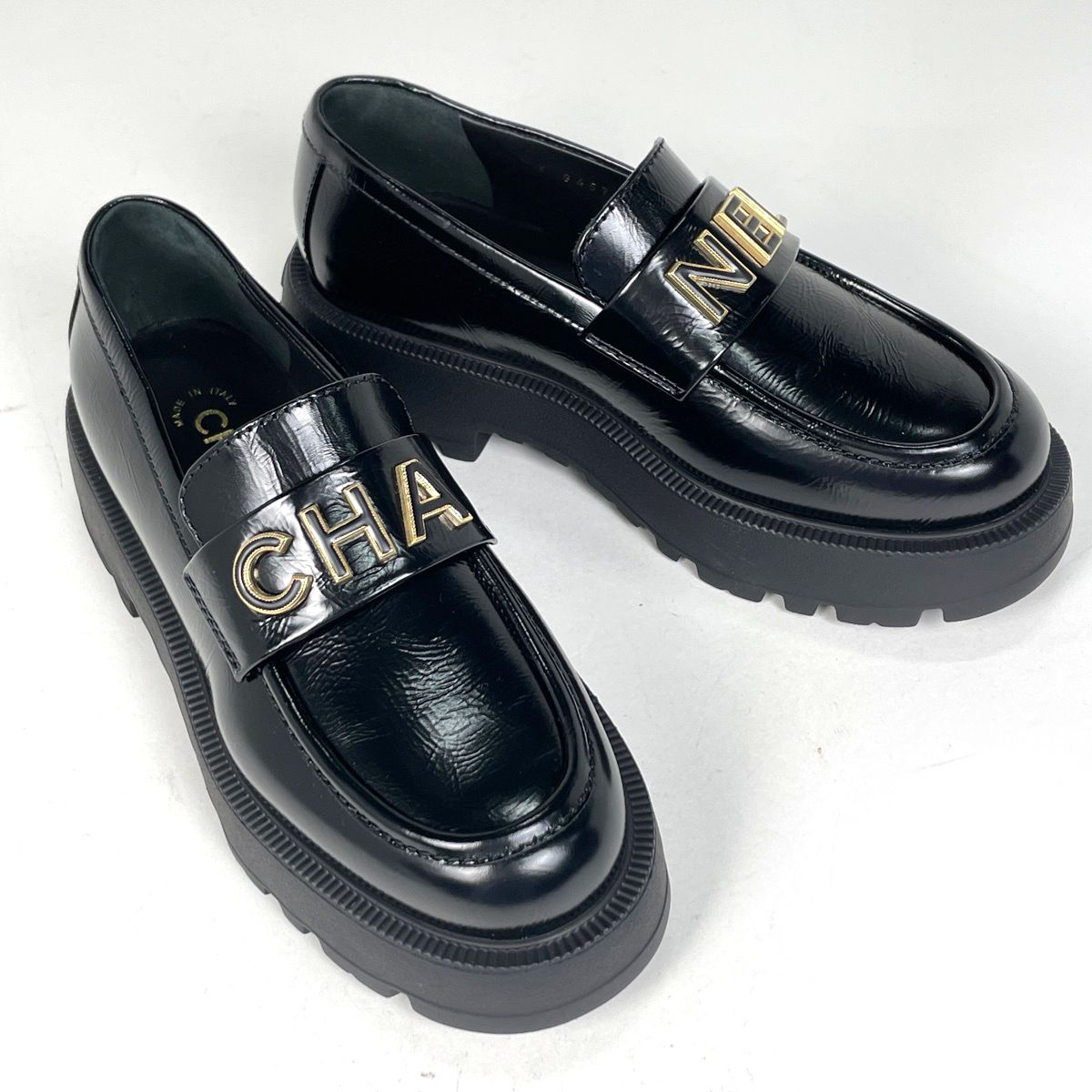 Chanel CC Logo Loafers Platform Shoes Leather Black — view 7