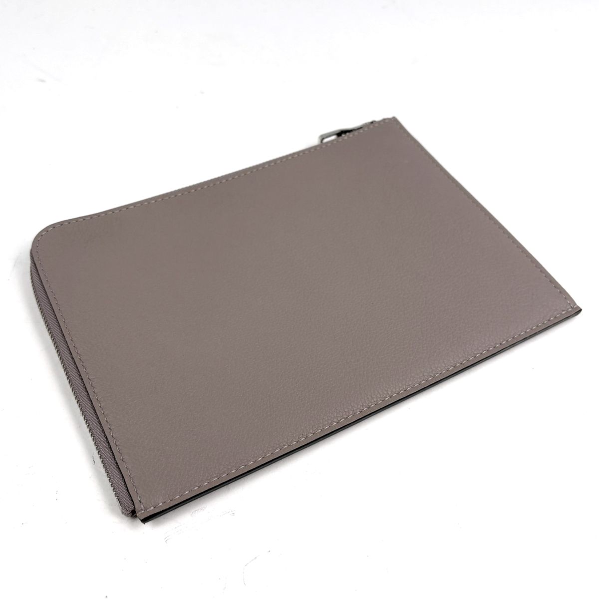 Louis Vuitton Pochette Jour PM Second Pouch L-shaped Zipper Taurillon — view 2