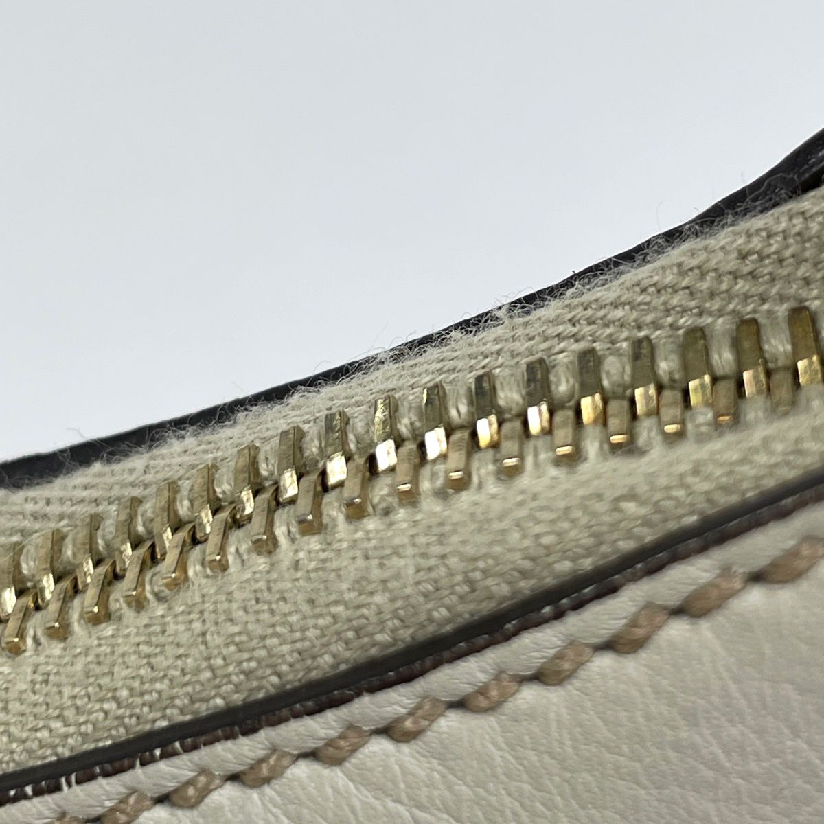 Gucci Shoulder Bag Abbey Signature Marais the White — view 5