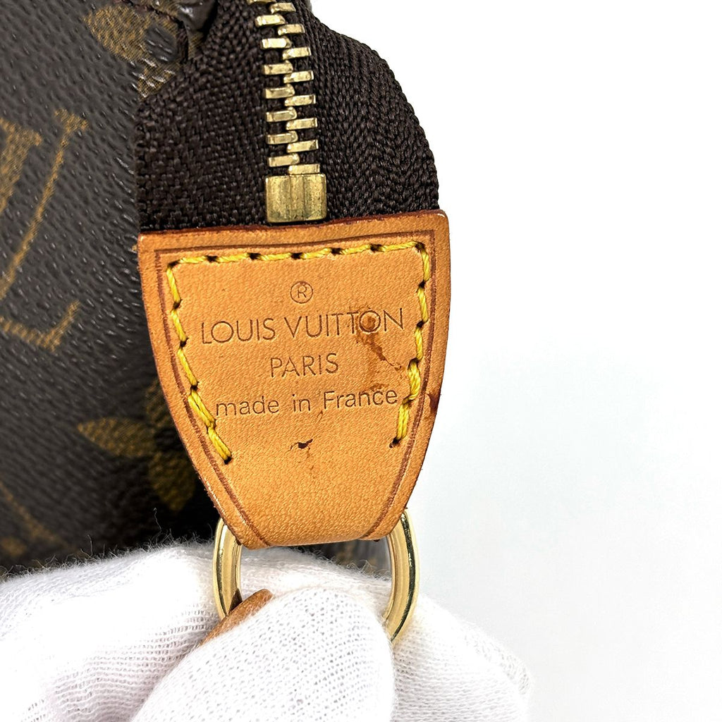 Louis Vuitton Pochette Makeup Cosmetics Pouch Monogram Brown — view 4