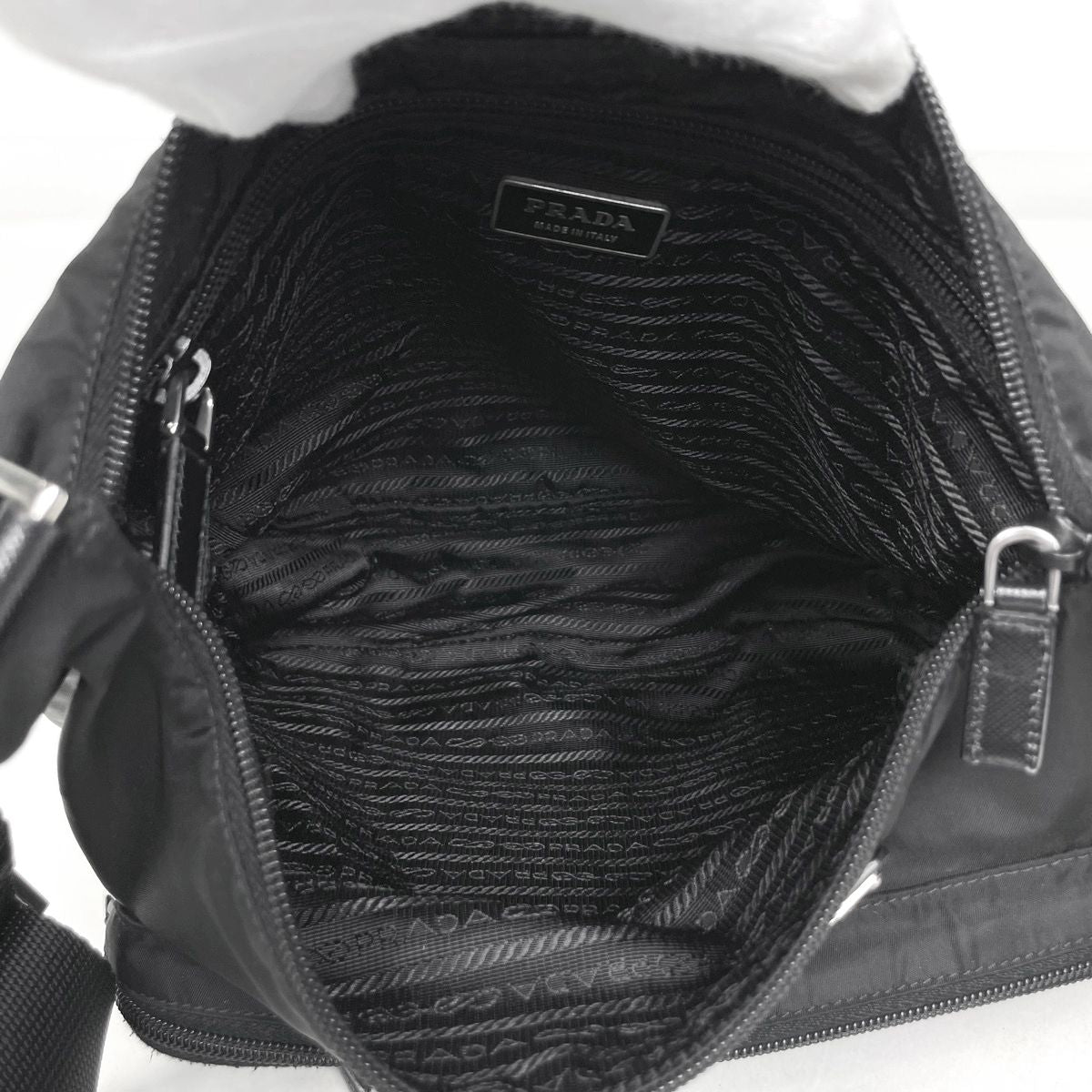 Prada Shoulder Bag Nylon Nero — view 7