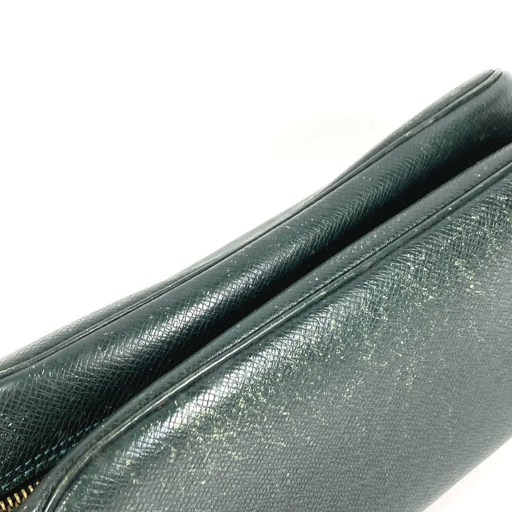 Louis Vuitton Pouch Trousse PM Taiga Leather Epi Sea Green — view 4