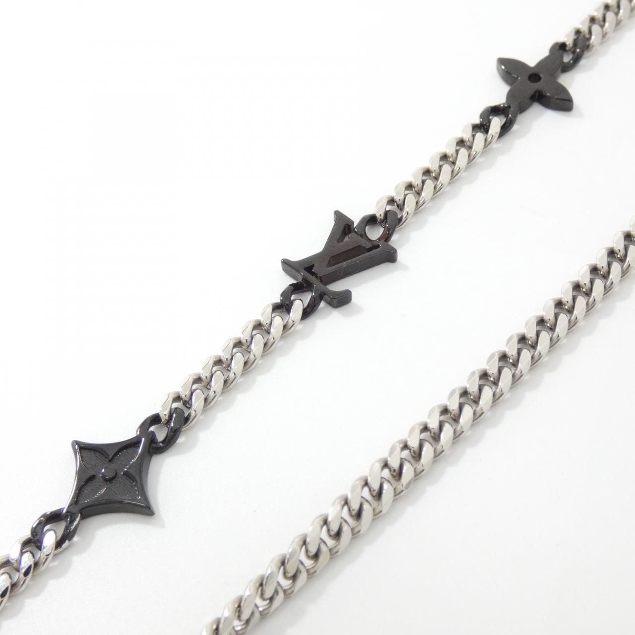 Louis Vuitton Necklace Monogram — view 3