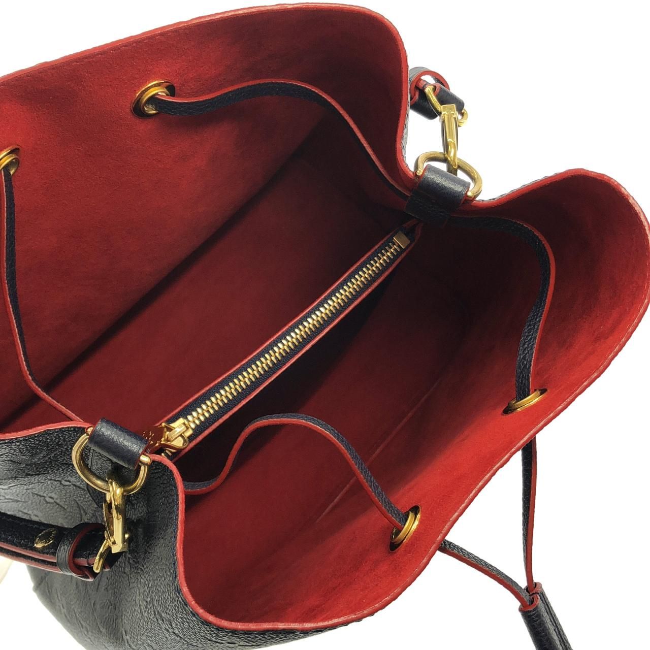 Louis Vuitton Monogram Empreinte Neo Noe Shoulder — view 7