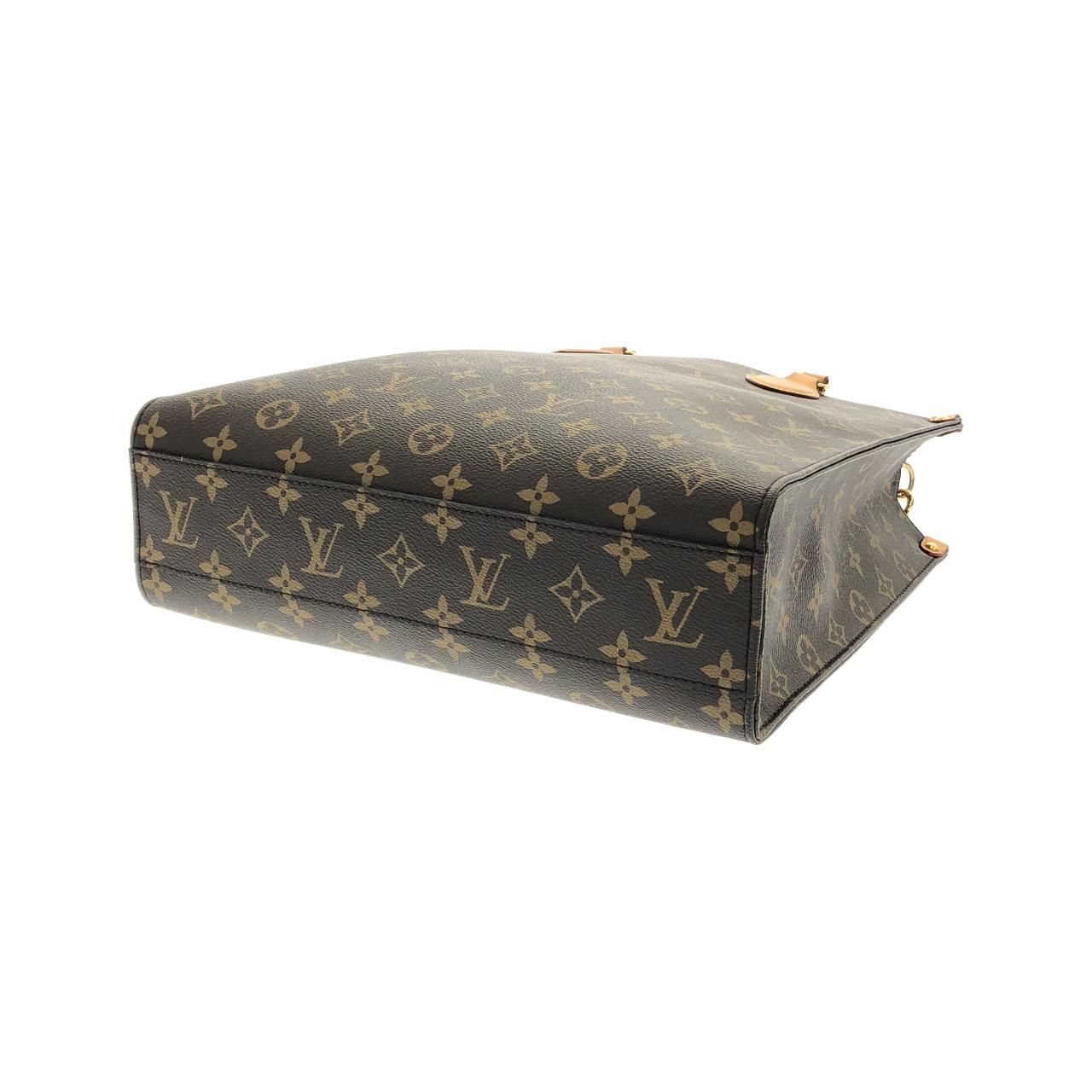 Louis Vuitton Monogram Sac Plat PM — view 2