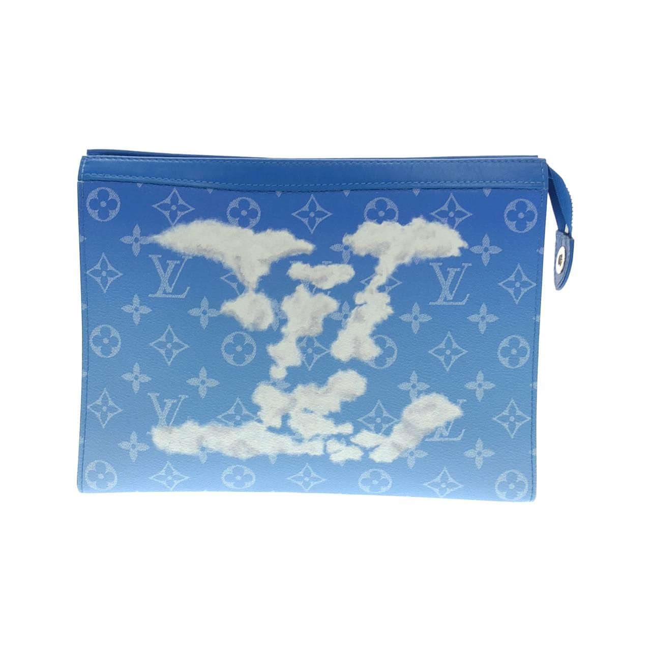 Louis Vuitton Monogram Clouds Pochette Voyage