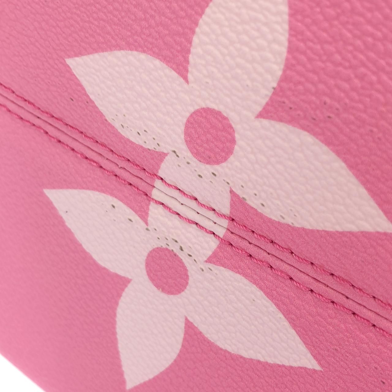 Louis Vuitton LV Escale On The Go GM — view 3